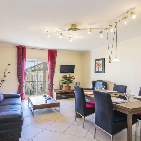 T2 By Interhome Apartment