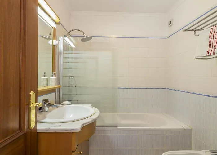 T2 By Interhome * Olhão